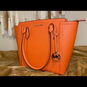 Michael Kors Tangerine Tote 🍊